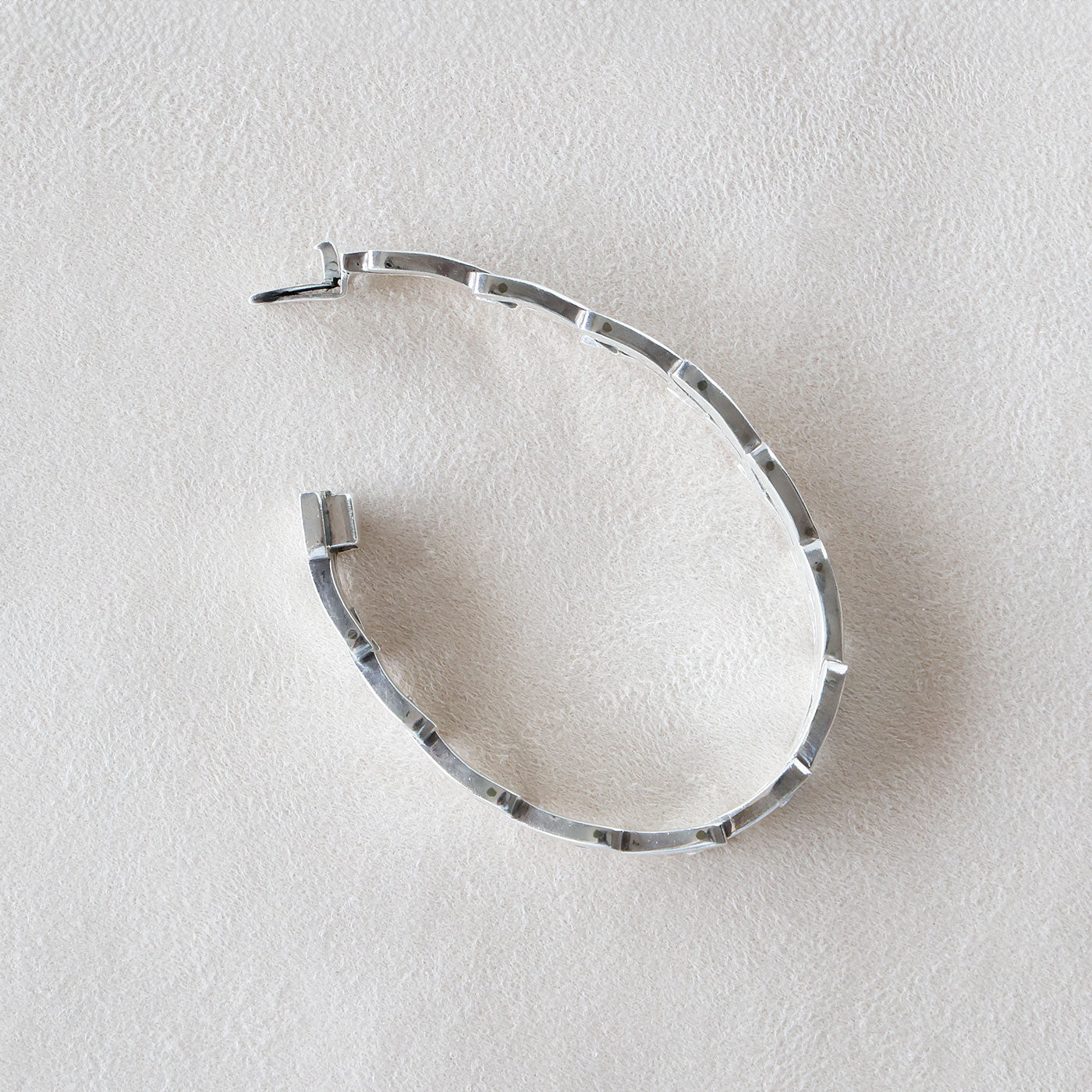 Arrow bracelet