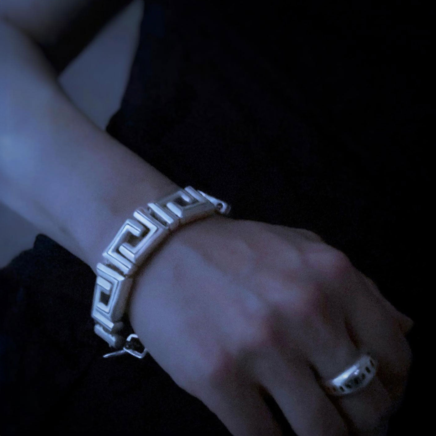 LJ Geometric bracelet / Lisa Jenks