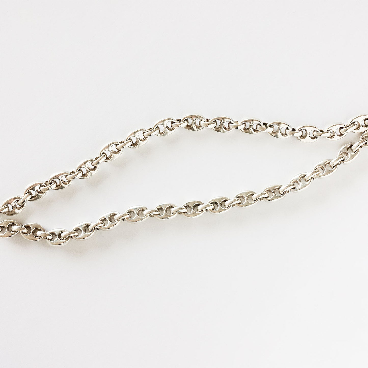 Heavy mariner chain necklace