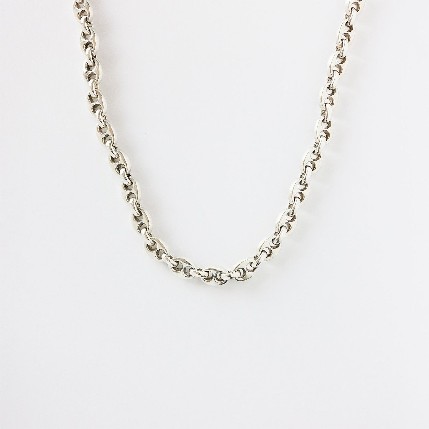 Heavy mariner chain necklace