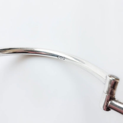 Arrow bangle