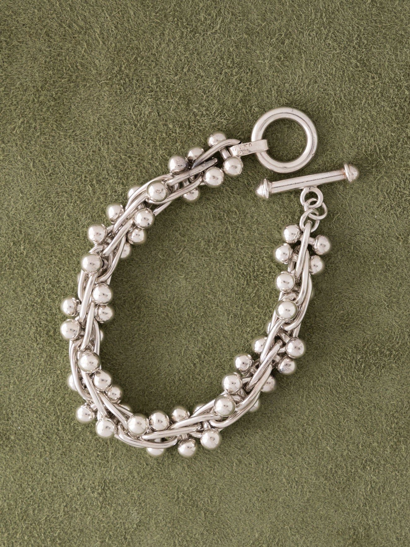 DNA bracelet 001