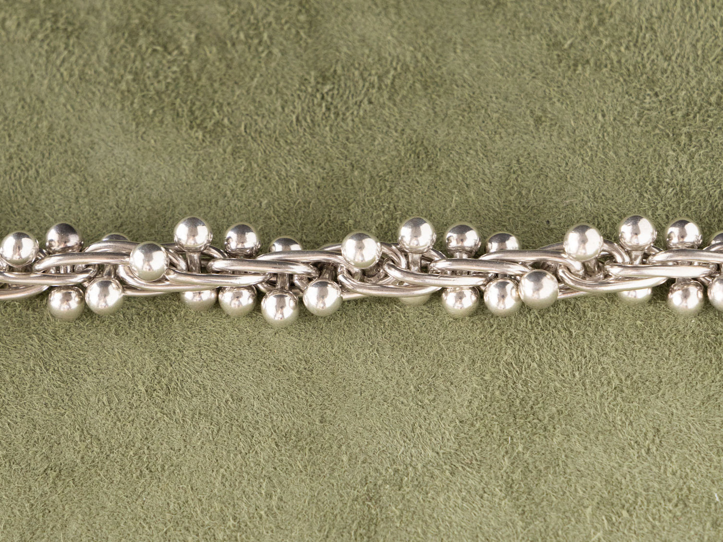 DNA bracelet 001
