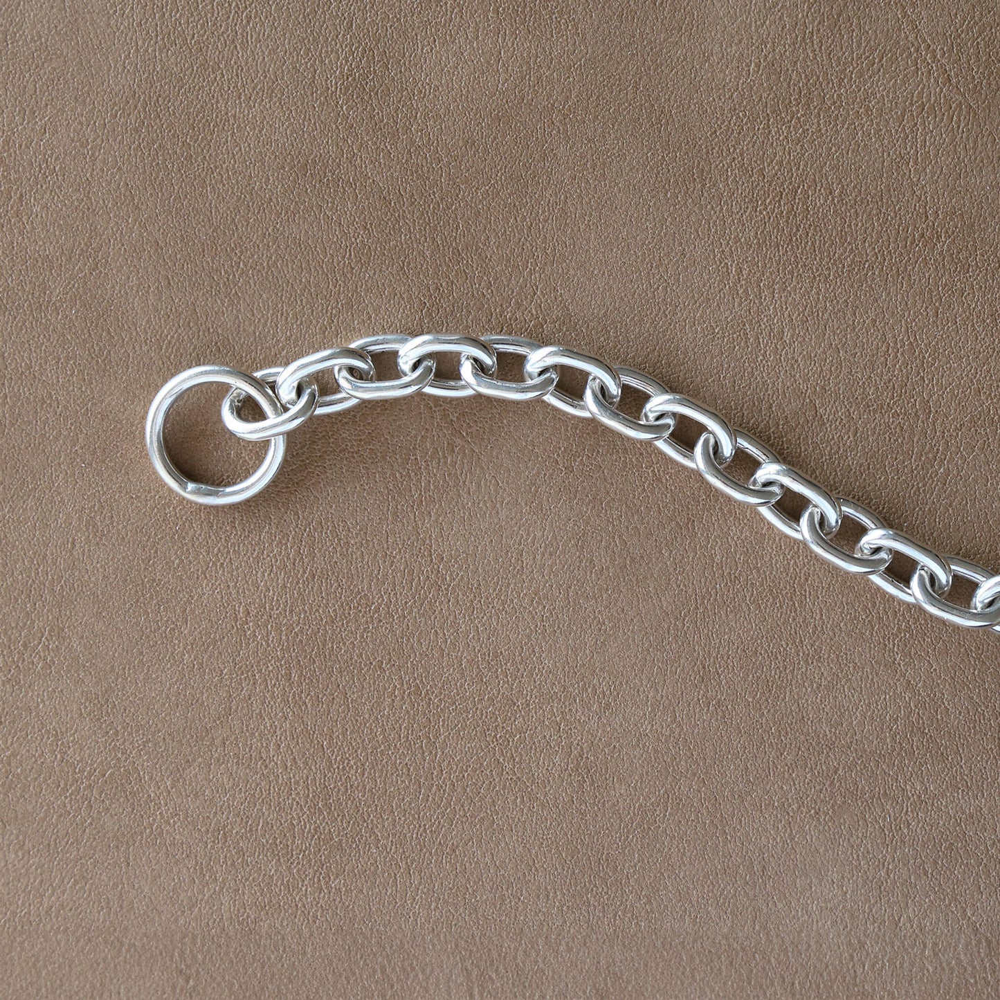 Basic chain bracelet