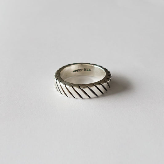 Stripe ring