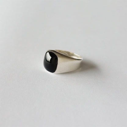 Square onyx ring