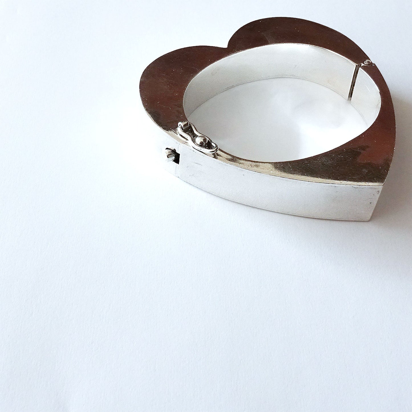 Ultimate HEART bangle