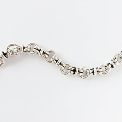 Heavy single knot bracelet