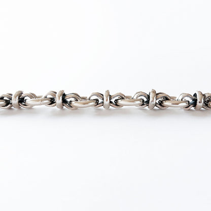 Heavy single knot bracelet